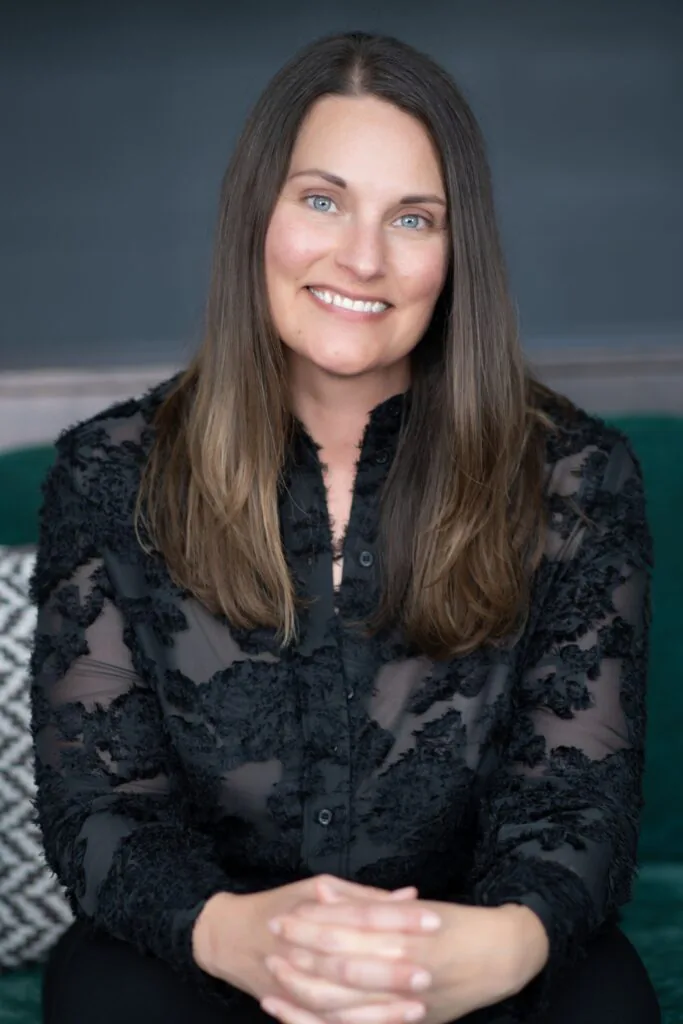 Toni  Hoffman